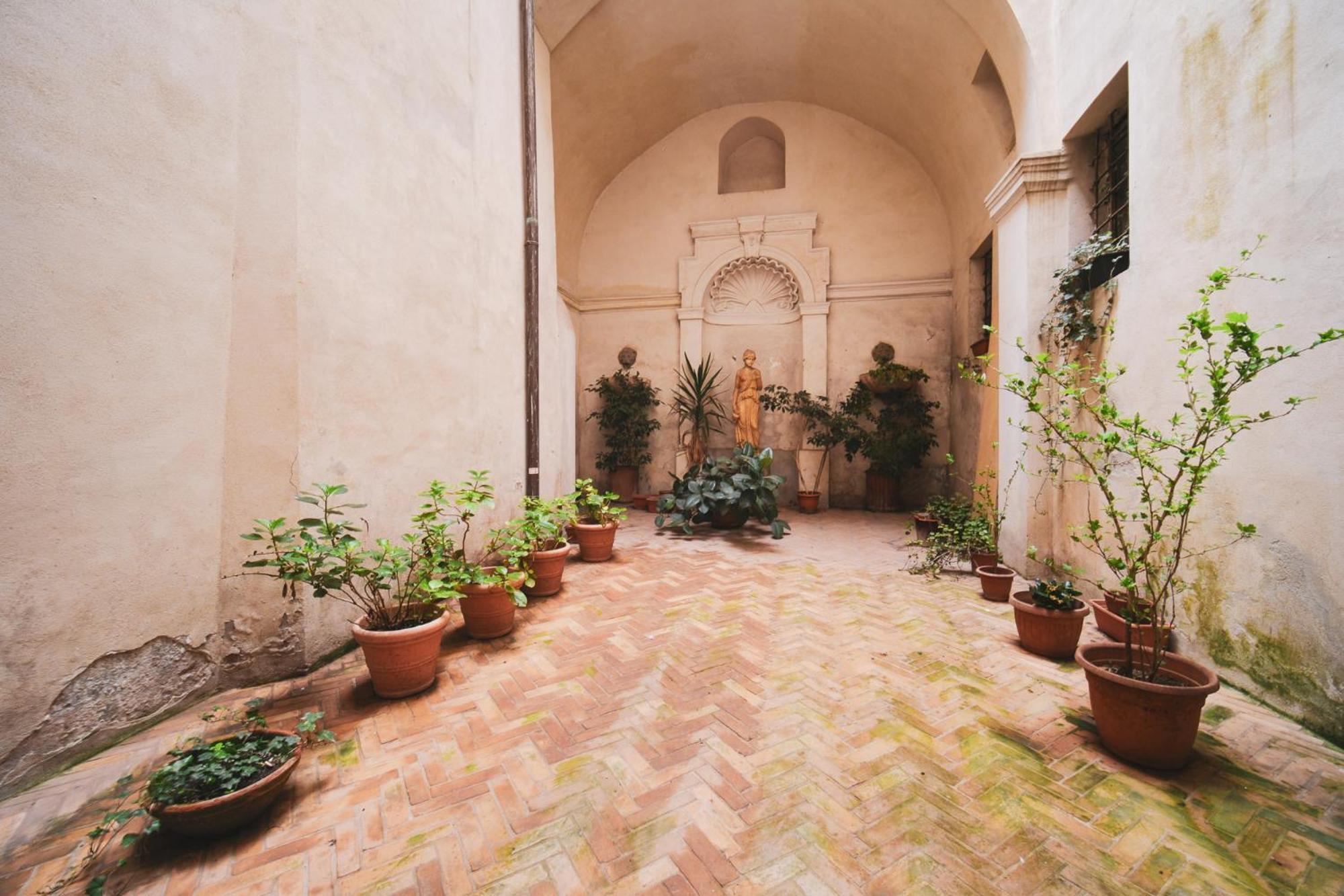 Pettinari By Buddyrent Roma Exterior foto
